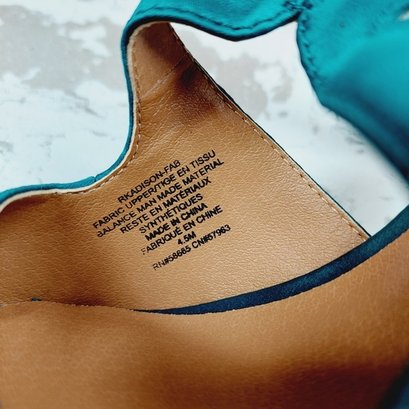 New NORDSTROM RACK Adison Stiletto Sandal In Teal Deep W1049 - Picture 13 of 13